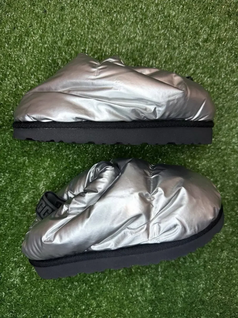 UGG Kids Puff Silver Slingback Slippers Size 13 Brand New Without Box